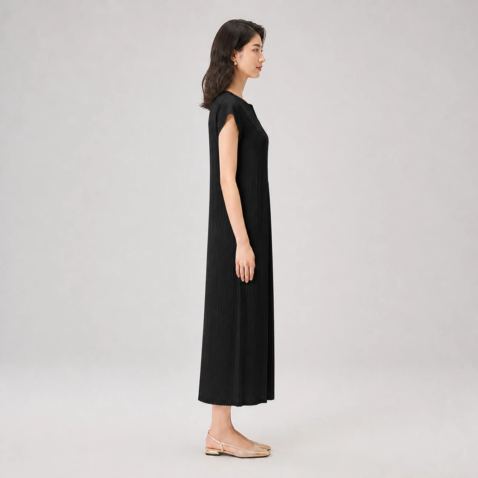 Winslet Black Pleated Midi Dress, view 4