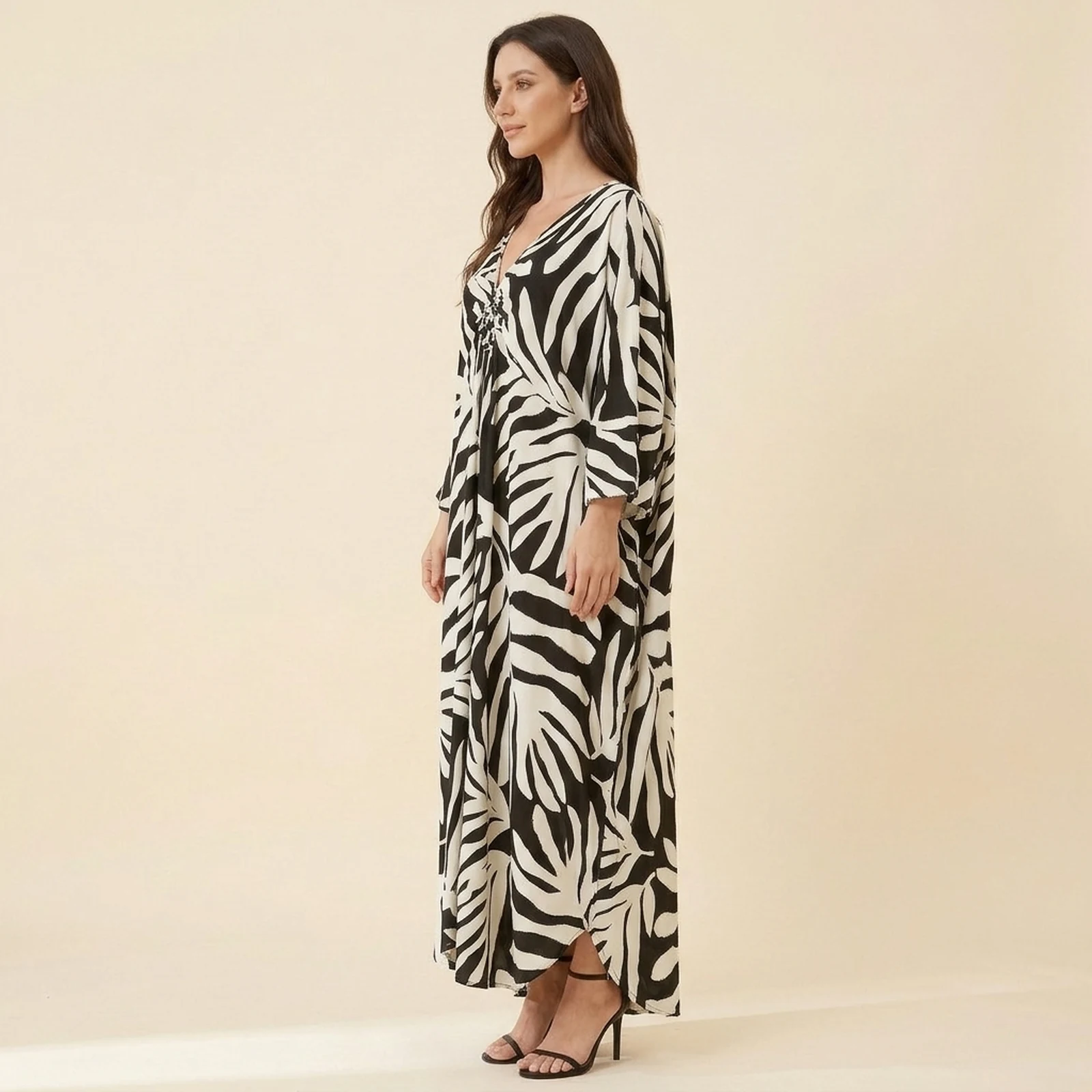 Noir Leaf Maxi Kaftan, view 3