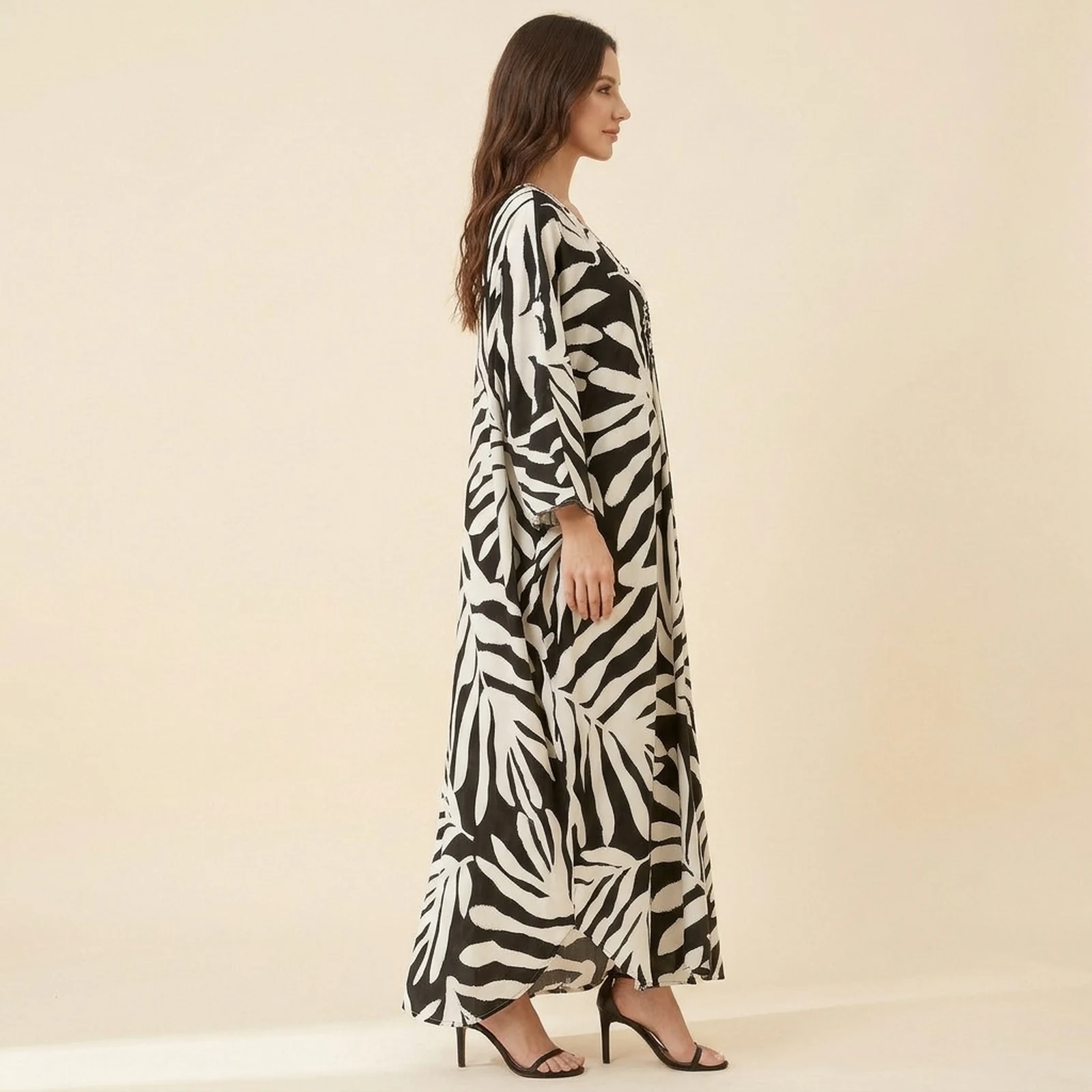 Noir Leaf Maxi Kaftan, view 4